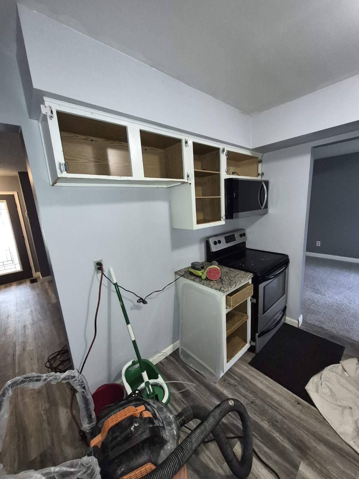 Kitchen & Cabinet Transformation in South Euclid, photo 1