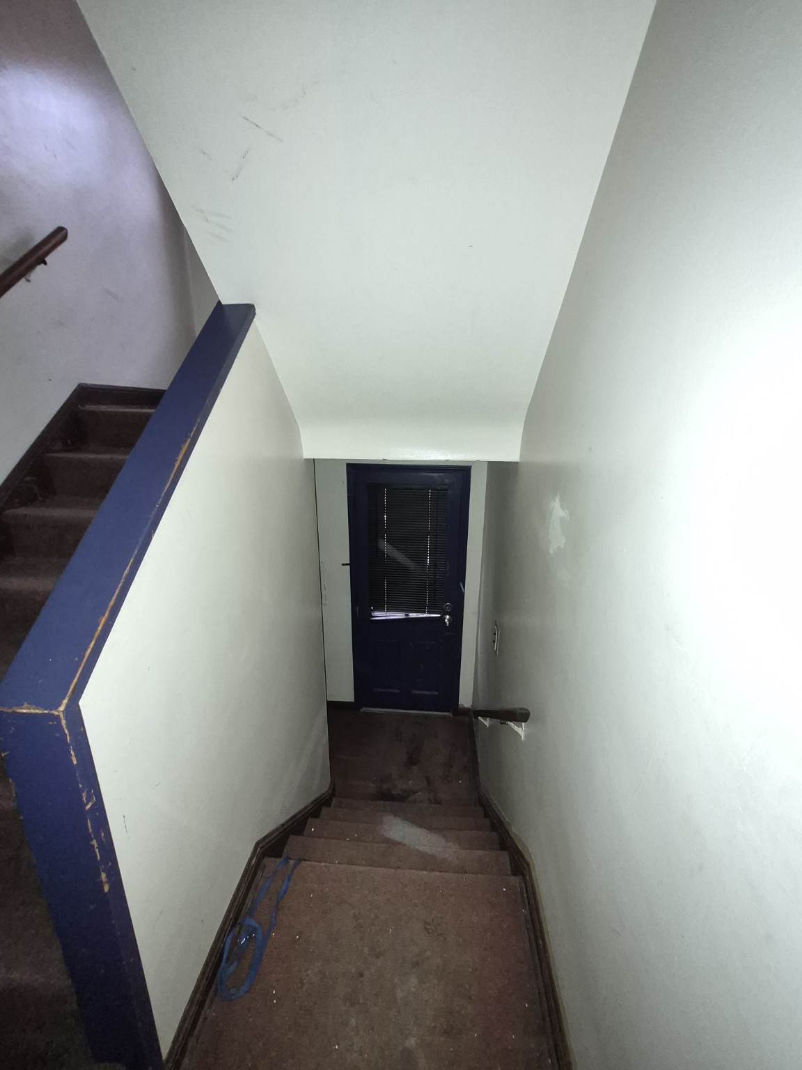 Stairway Transformation in Cedar Road, photo 2